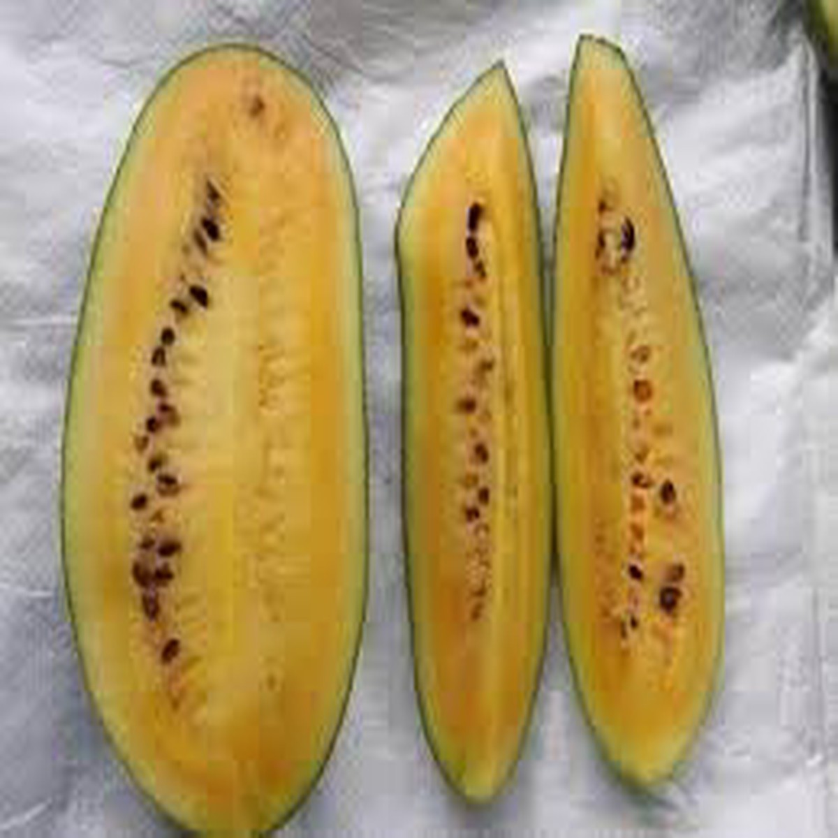 Star Fruit Seeds for Exotic and Shiny Tropical Fruits