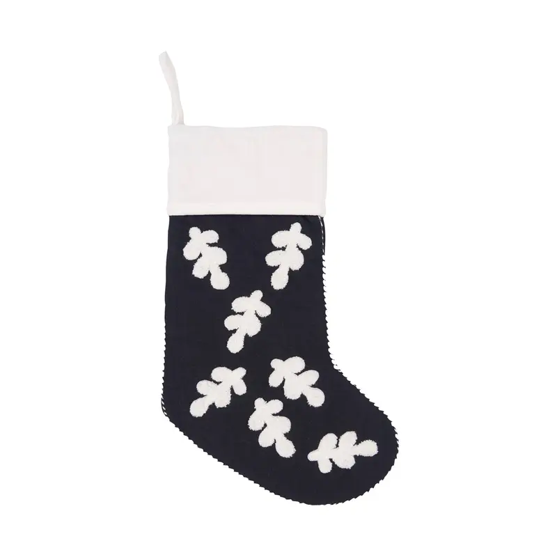 Onyx Leaves Stocking