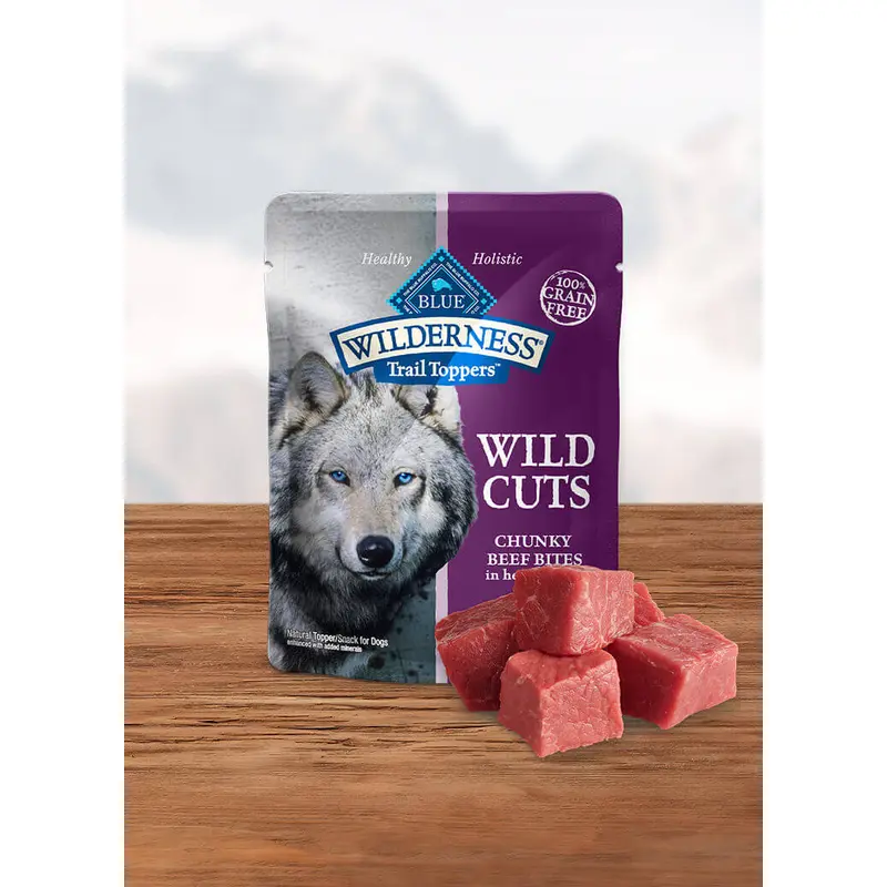 Blue Buffalo, Wilderness Wild Cuts Trail Toppers, Chunky Beef Bites in Hearty Gravy, 3 oz Pouch