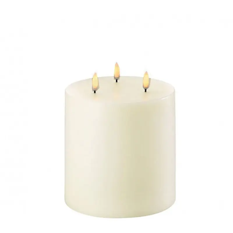 Raz, Uyuni Candle, Triflame Candle 6"X7"