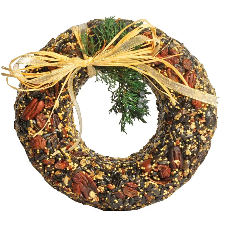 Mr. Bird, Classic Pecan Wreath