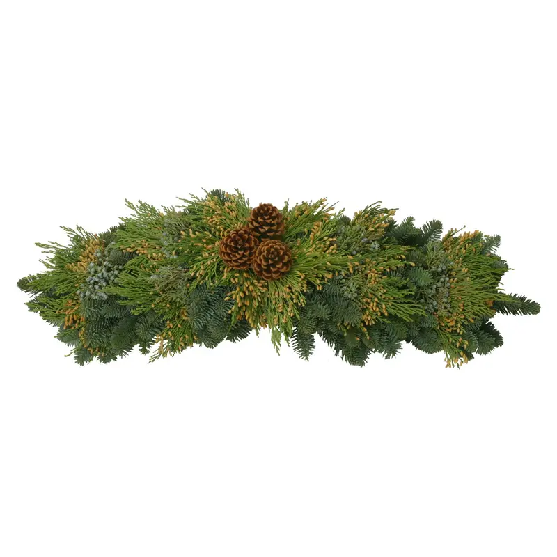 Winter Fresh Cut Mantle Piece